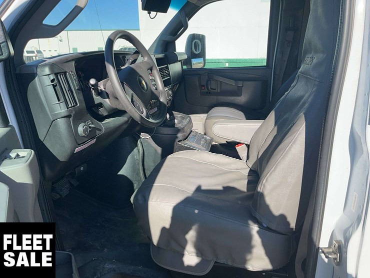 2017-chevrolet-express-s/a-ambulance-image-13