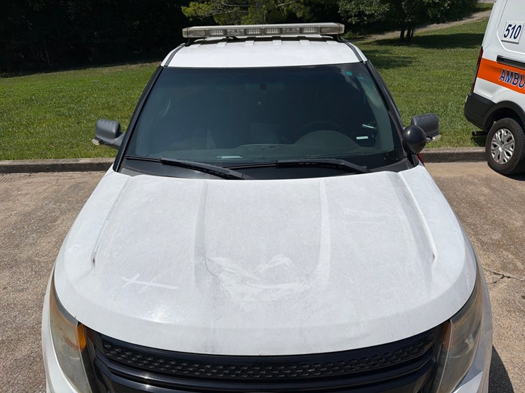 2012-ford-explorer-image-9