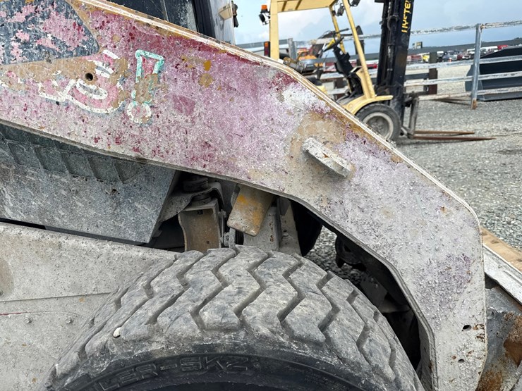 caterpillar-262c-image-32