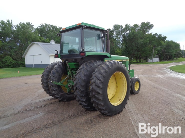 1979-john-deere-4440-image-5