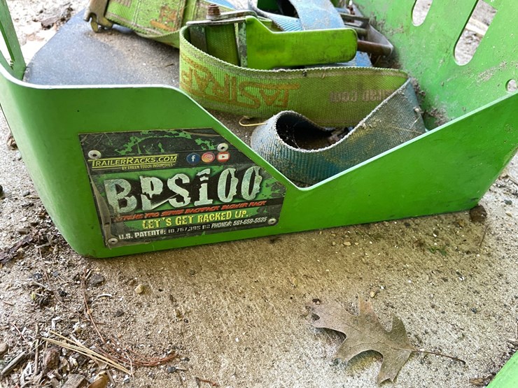 #7174-•-assortment-of-green-tough-ind.-trailer-racks-and-cages-image-9