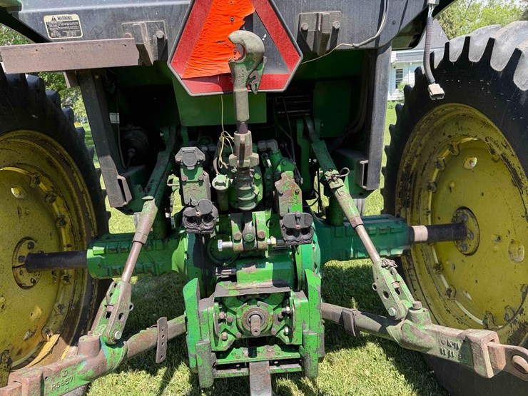 1984-john-deere-4250-image-28