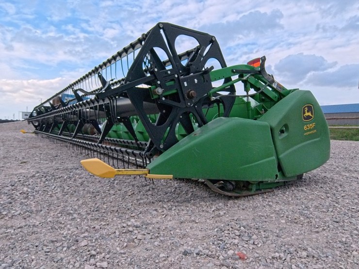 john-deere-635f-image-41