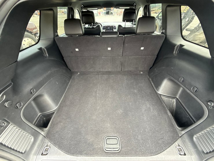 2021-jeep-grand-cherokee-image-39