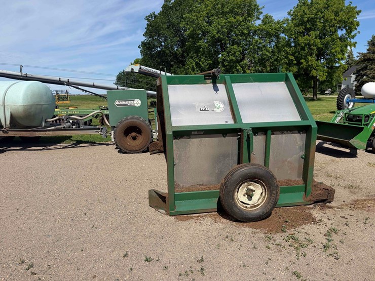 areomaster-pt-130-compost-turner-image-6
