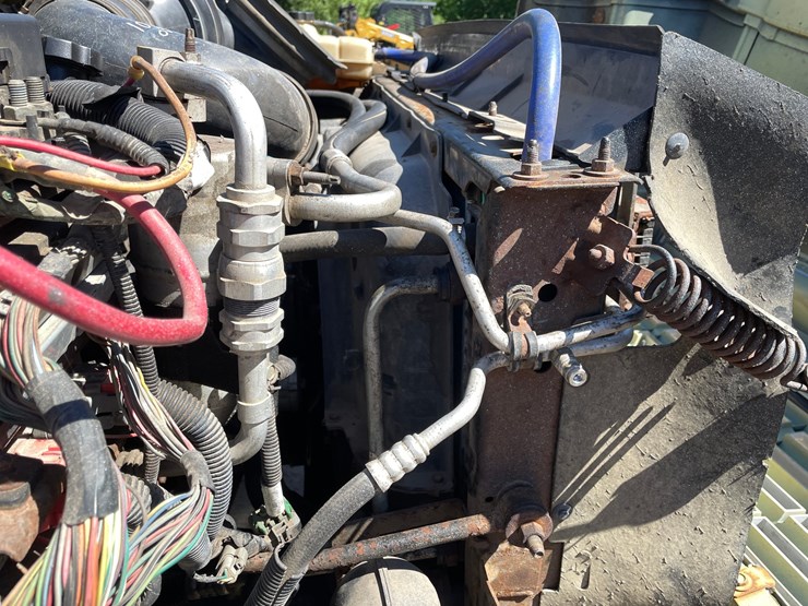 #7099-•-2005-gmc-c5500-with-alum-line-aluminum-dump-box-(wi-title-in-delay)-image-46