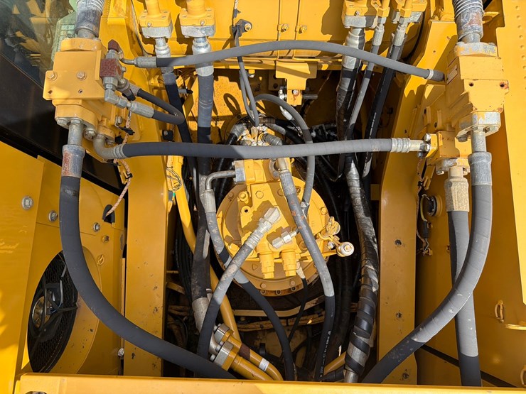 caterpillar-336el-image-75