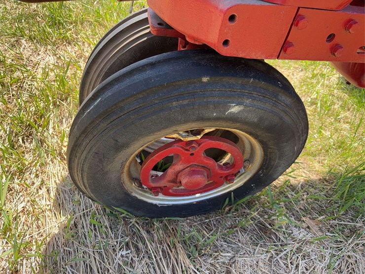 farmall-h-image-9