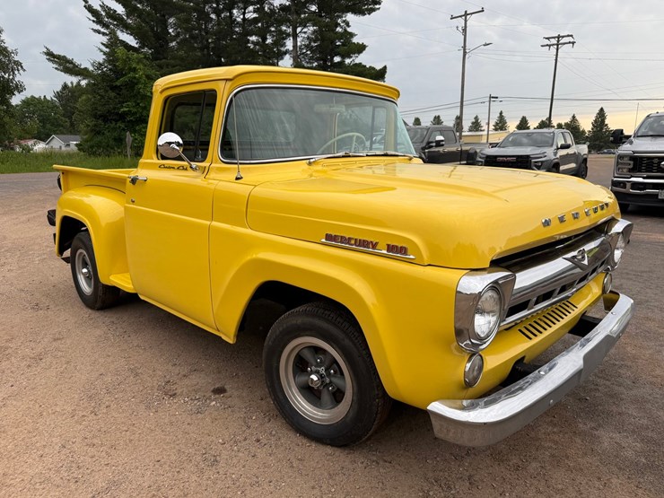 #1378-•-1957-mercury-m100-custom-cab-pickup-truck-image-7