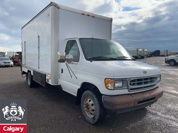2002-ford-e-series-s/a-service-truck-image-7