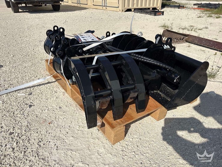 agt-mini-excavator-attachment-image-4