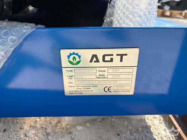 2026-agt-ssecag-y-skid-steer-auger-attachment-image-2