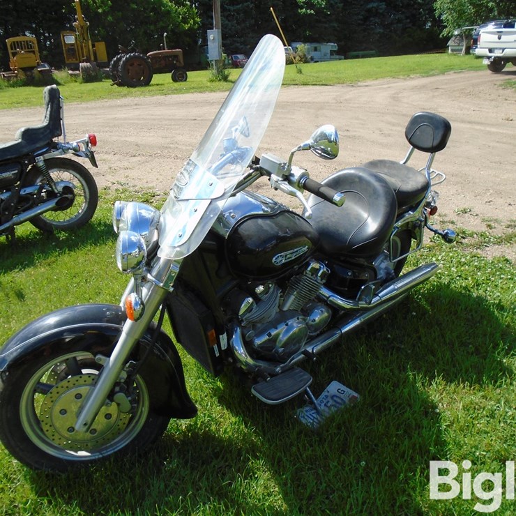2000 Yamaha Royal Star Motorcycle