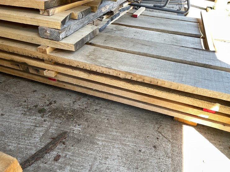 #7169-•-assortment-of-rough-saw-lumber-image-4