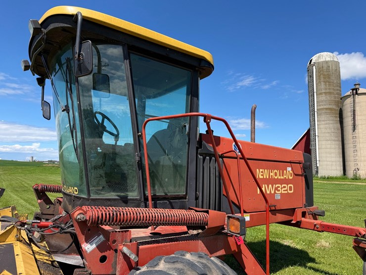 1998-new-holland-hw320-image-39