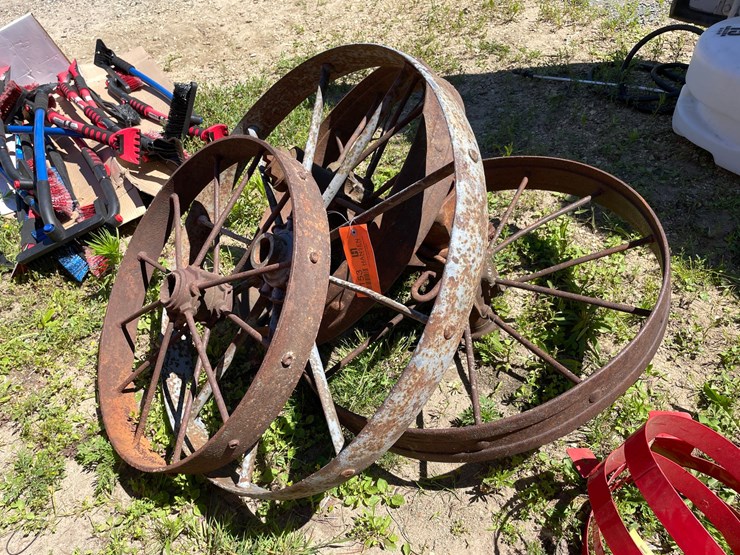#7153-•-(4)-vintage-steel-wheels-image-4