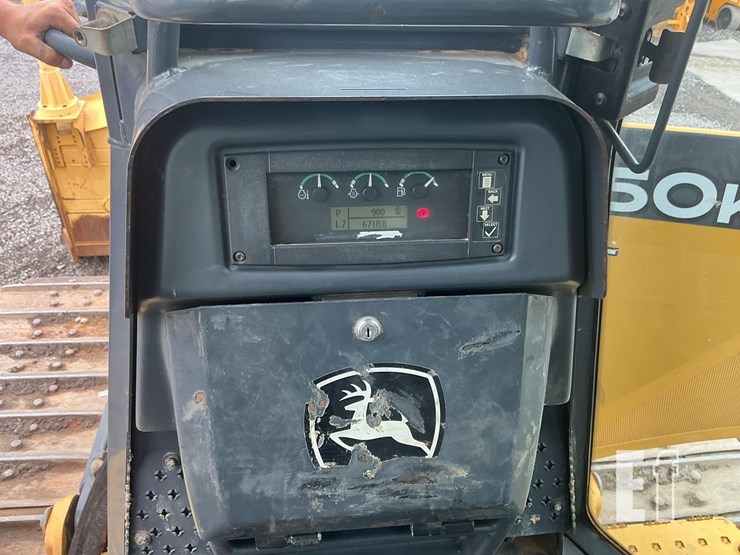 2014-deere-750k-xlt-image-18