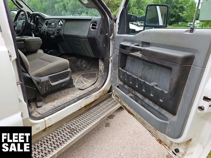2012-ford-f350-image-24