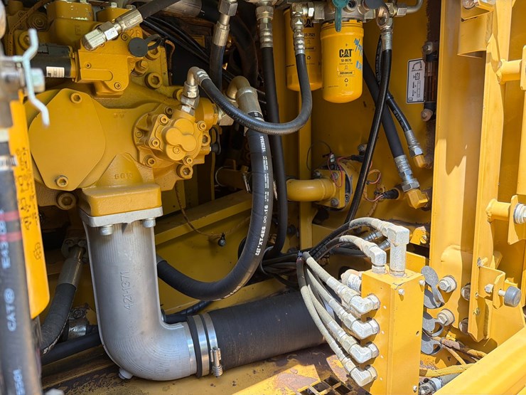 caterpillar-336el-image-47