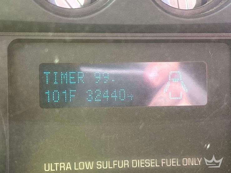 2011-ford-f350-image-11