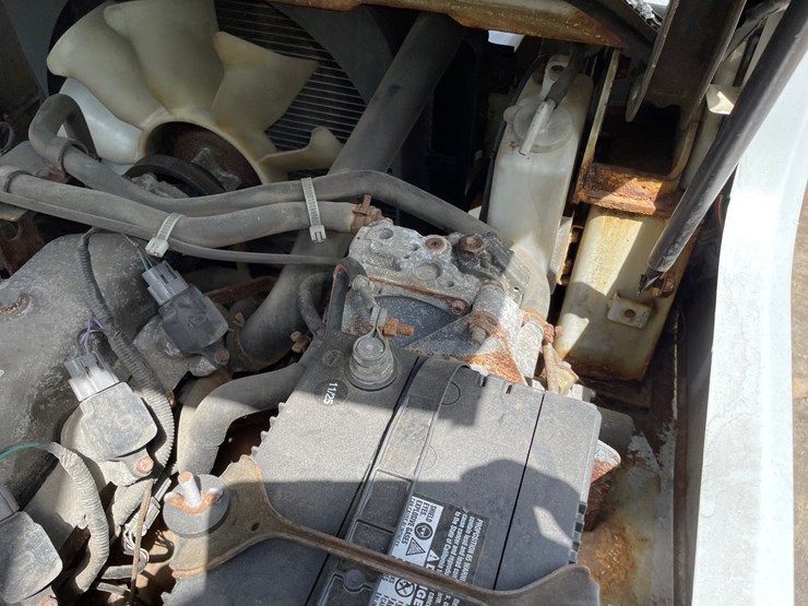 #6069-•-2016-5000lb-unicarriers-lp-forklift-image-18