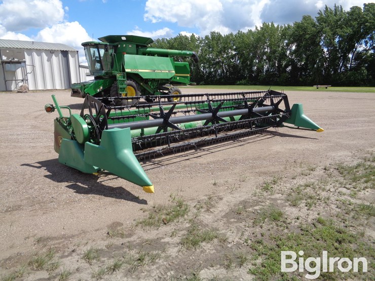 1990-john-deere-920-image-3