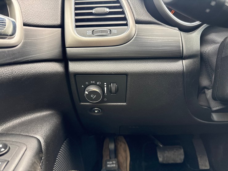 2021-jeep-grand-cherokee-image-51