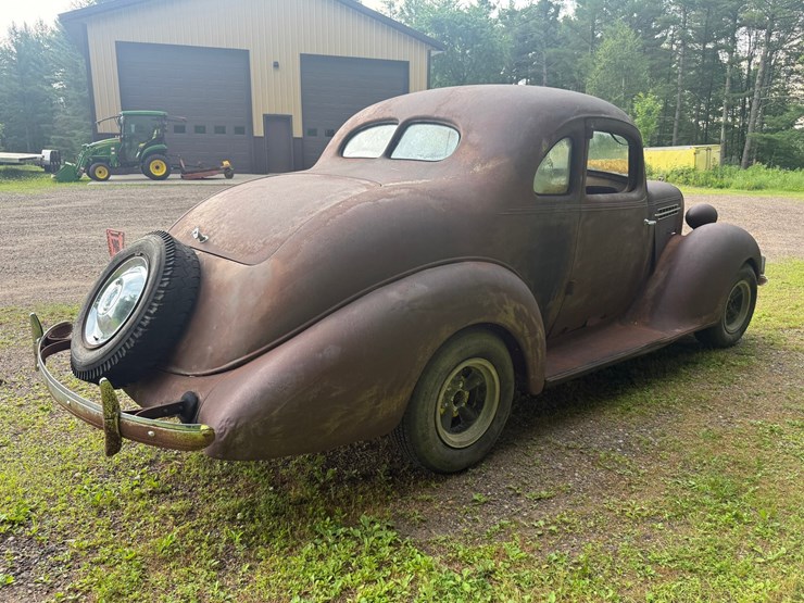 #1369-•-1936-terraplane-car-image-5