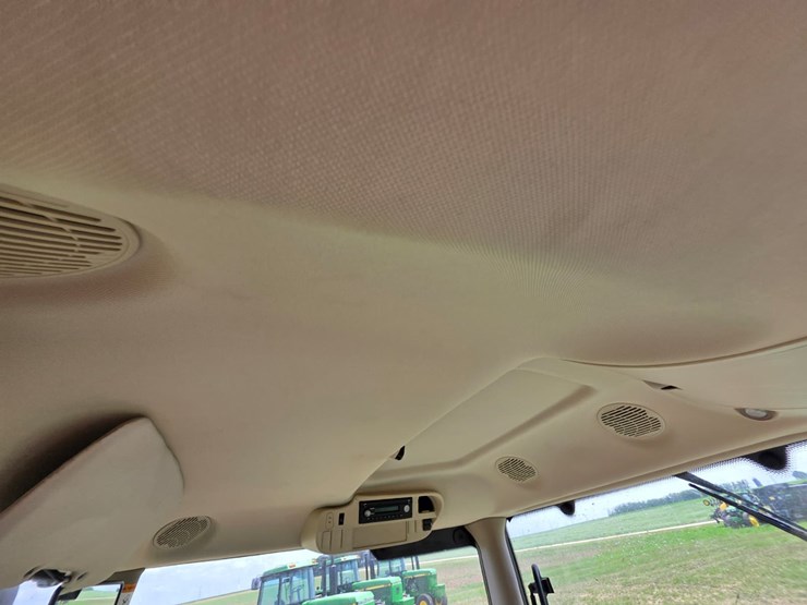john-deere-6120r-image-18