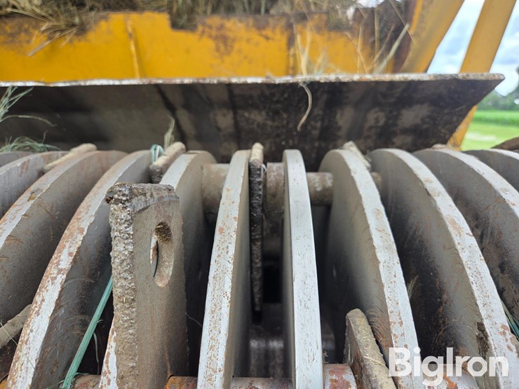 2014-giant-5012-image-13