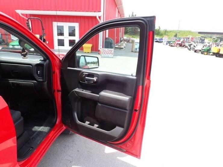 chevrolet-silverado-1500-image-38