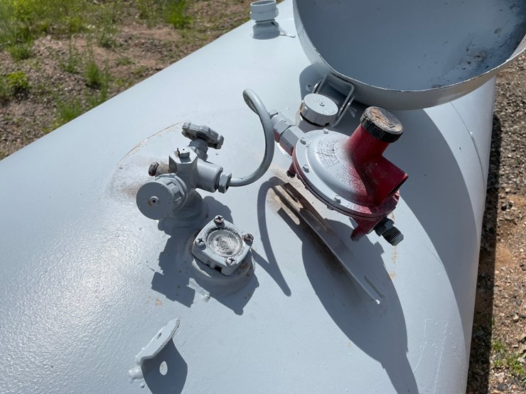 #6511-•-1000-gallon-lp-propane-tank-image-6