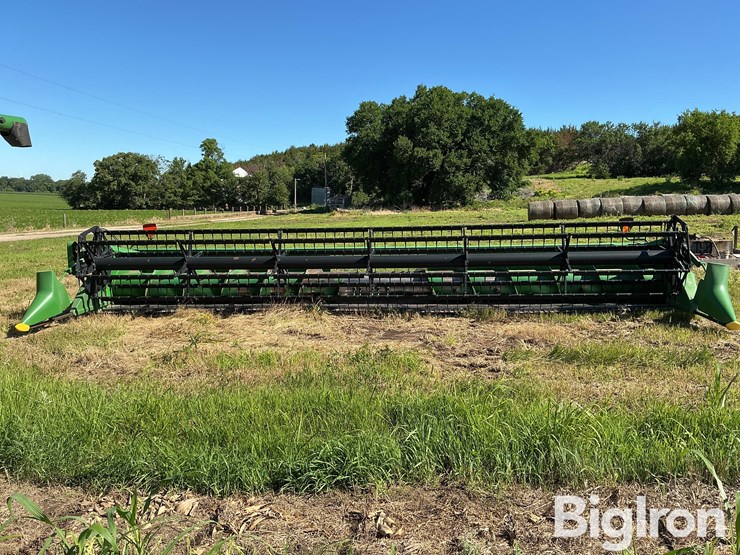 2007-john-deere-630f-image-2