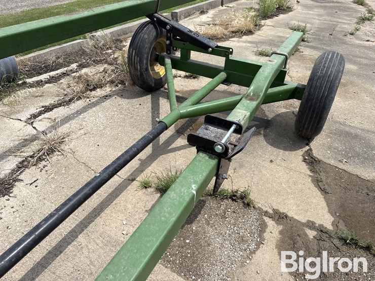 md-products-15'-header-trailer-image-12