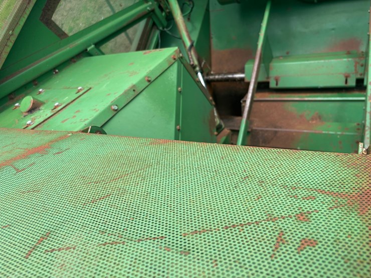 john-deere-6620-titan-ii-image-52