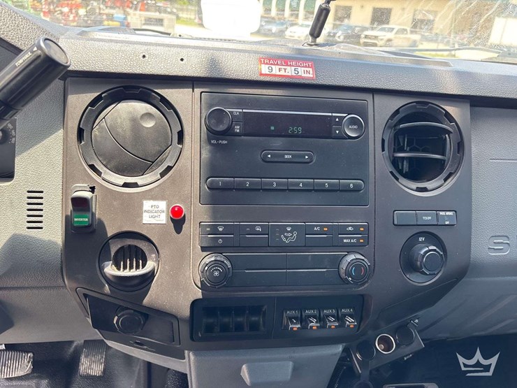2016-ford-f550-image-11