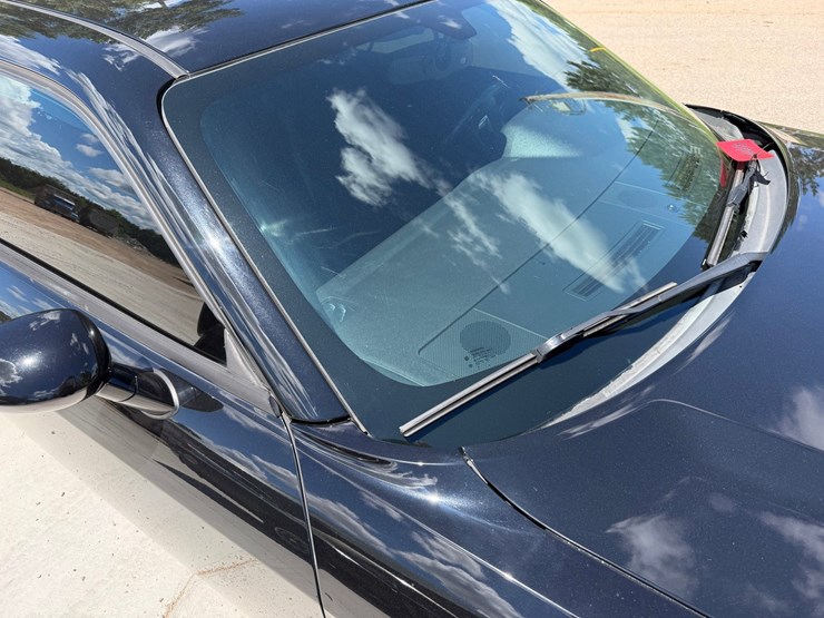 #1465-•-2013-dodge-challenger-sxt-image-25