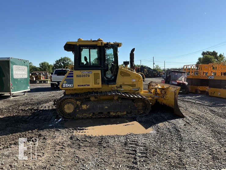 2021-komatsu-d51exi-24-image-5
