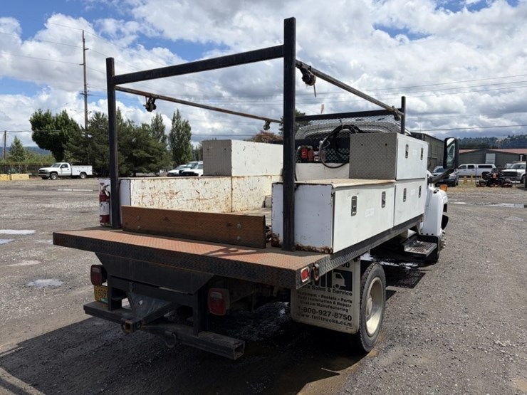 2006-gmc-c4500-flatbed-truck-image-4