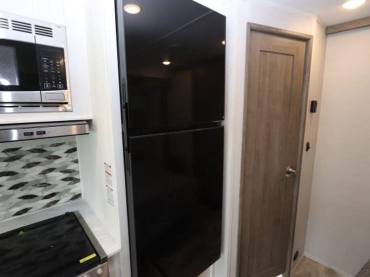 2024-ford-transit-image-31