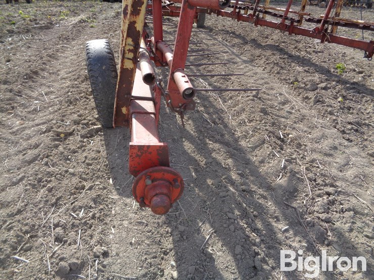 melroe-9-section-45'-drag/harrow-image-16