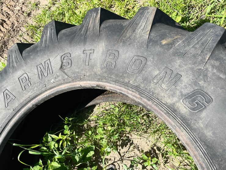 #7123-•-armstrong-tractor-tire-image-5