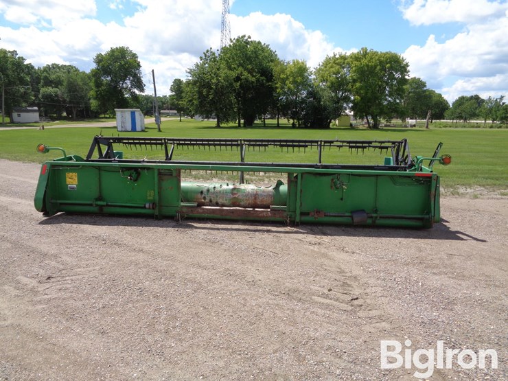 1990-john-deere-920-image-6