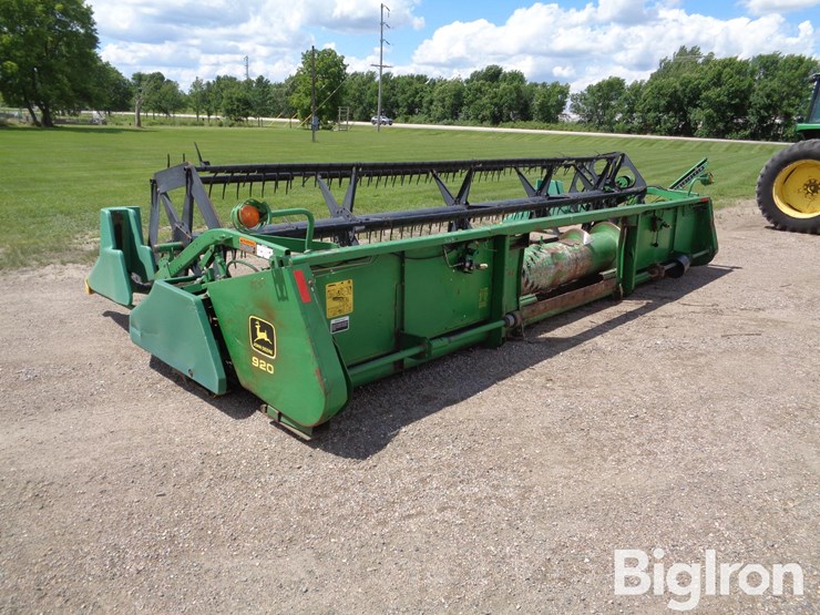 1990-john-deere-920-image-7