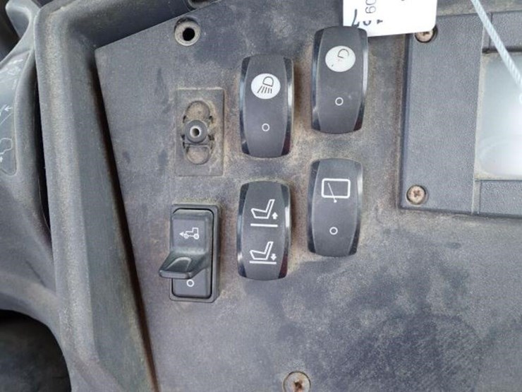2009-deere-310sj-image-18