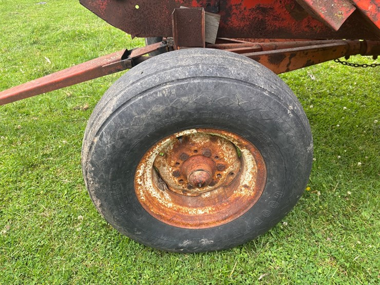 #2222-•-bushnell-gravity-box-wagon-image-18