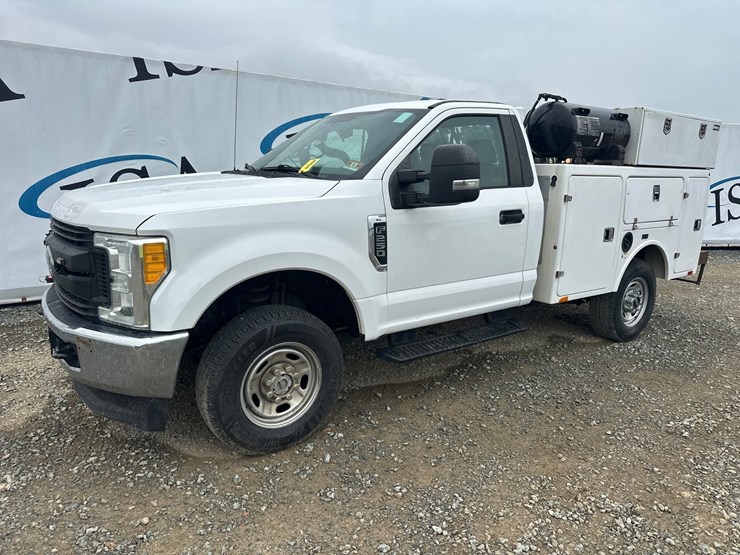ford-f250-image-1