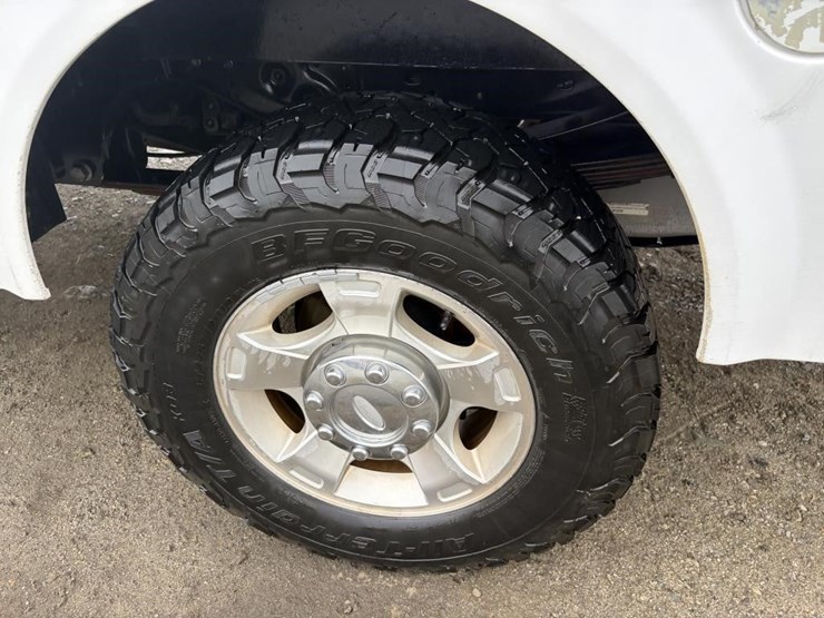 2011-ford-f350-image-5