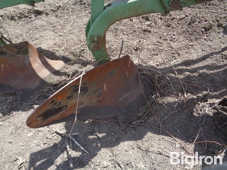 john-deere-2500-image-17
