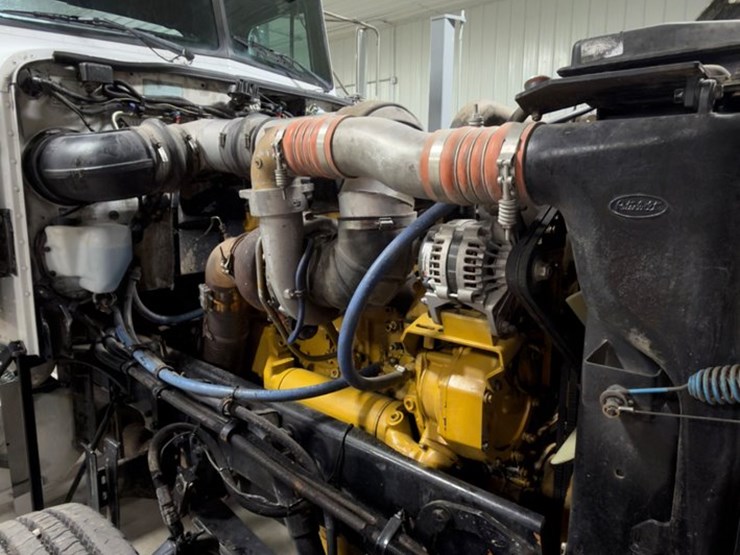 peterbilt-379-image-11